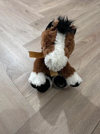 Peluche cheval