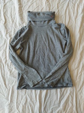 Haut manche longue col roulé