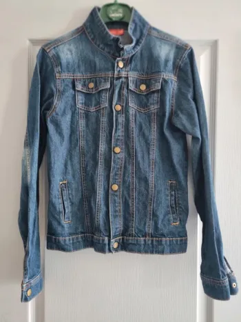 Veste Tissaia