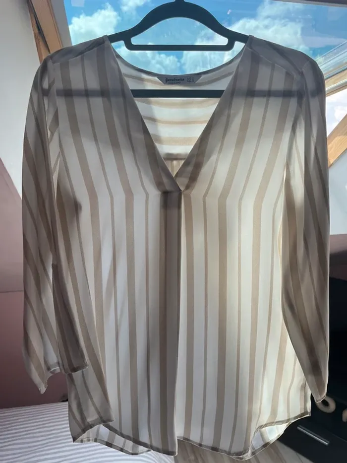blouse à rayures beige et blanc stradivarius - photo numéro 3
