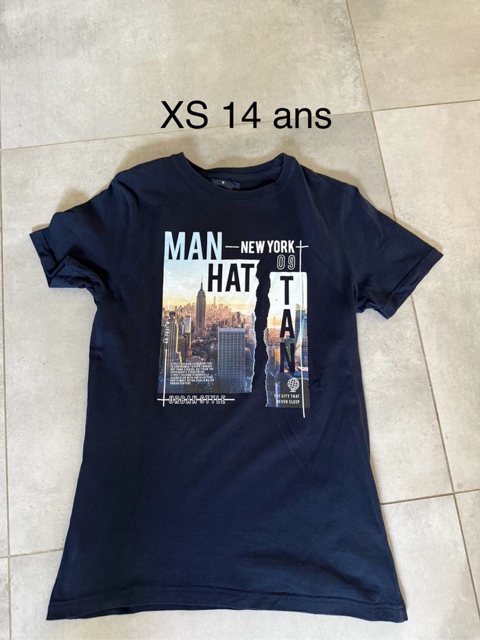 Tee shirt XS kiabi bleu Manhattan New York