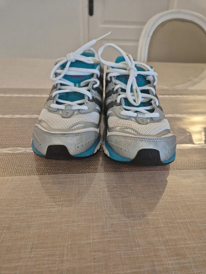Running Adidas portées 1 fois T39 1/3 - photo numéro 4