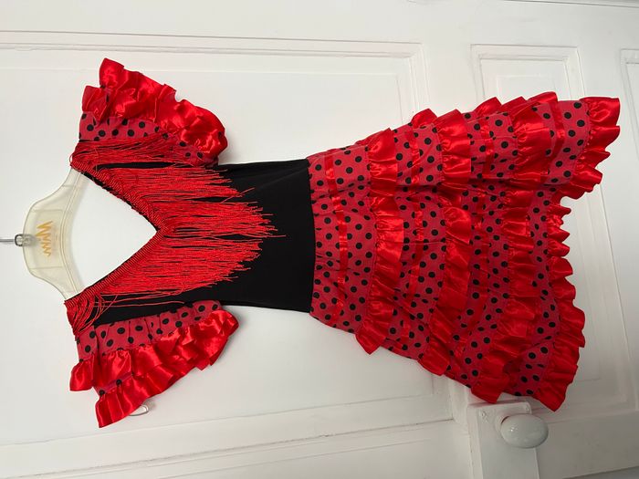 robe espagnole 4 ans