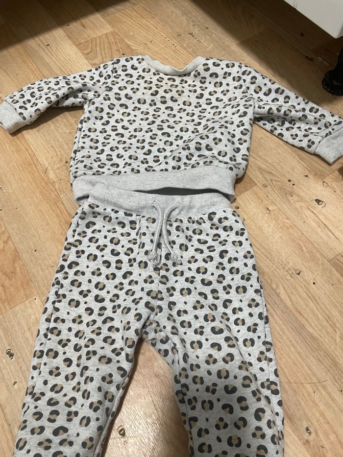 Vêtements fille de 4 à 18 Mois - photo numéro 10