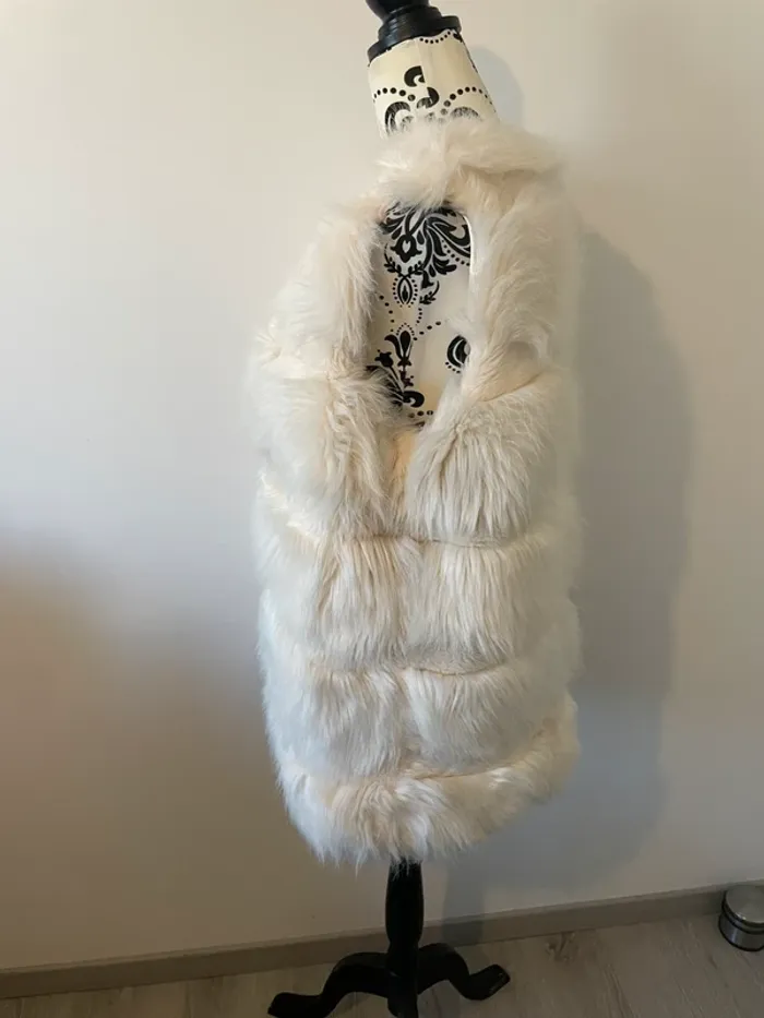 Gilet long en fausse fourrure Vera & Lucy - Taille 40 - photo numéro 9