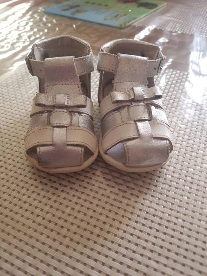 Chaussure bébé fille - photo numéro 3