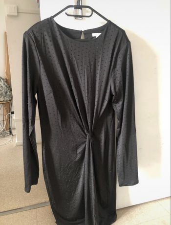 Robe noire à strass M tbe