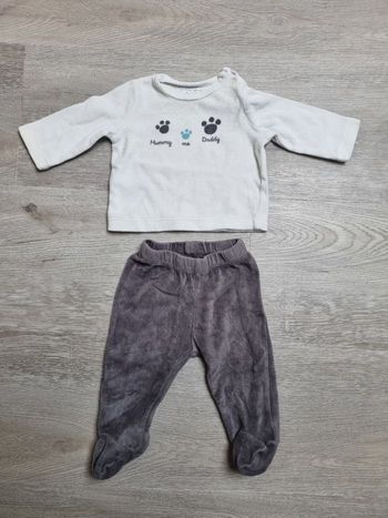 ​Pyjama Bébé 6 Mois Velours "Mummy Me Daddy" Chaud Hiver Tres Bonne Etat
