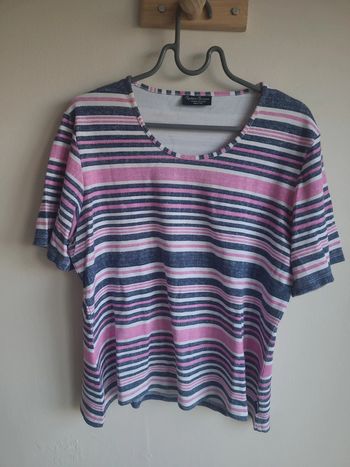 👚tee-shirt Captain Corsaire taille 48👚