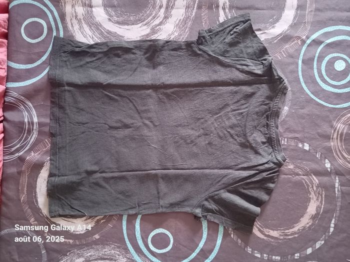Tee-shirt - photo numéro 2