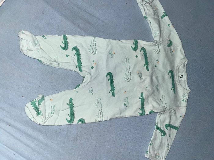 Pyjamas fin - photo numéro 2