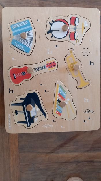 Puzzle musical instruments