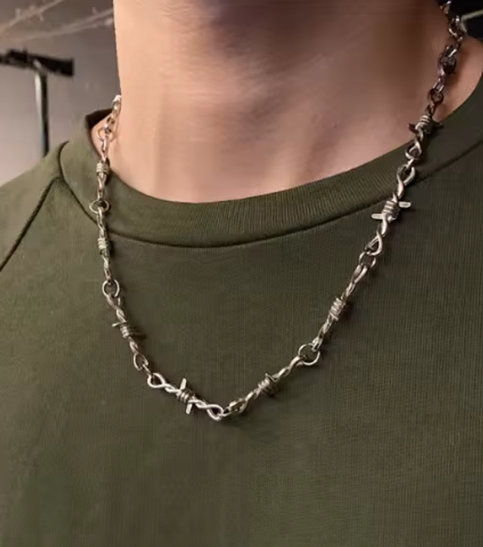 Collier fil barbelé ** N E U F ** argenté punk rave gothique grunge rock cable