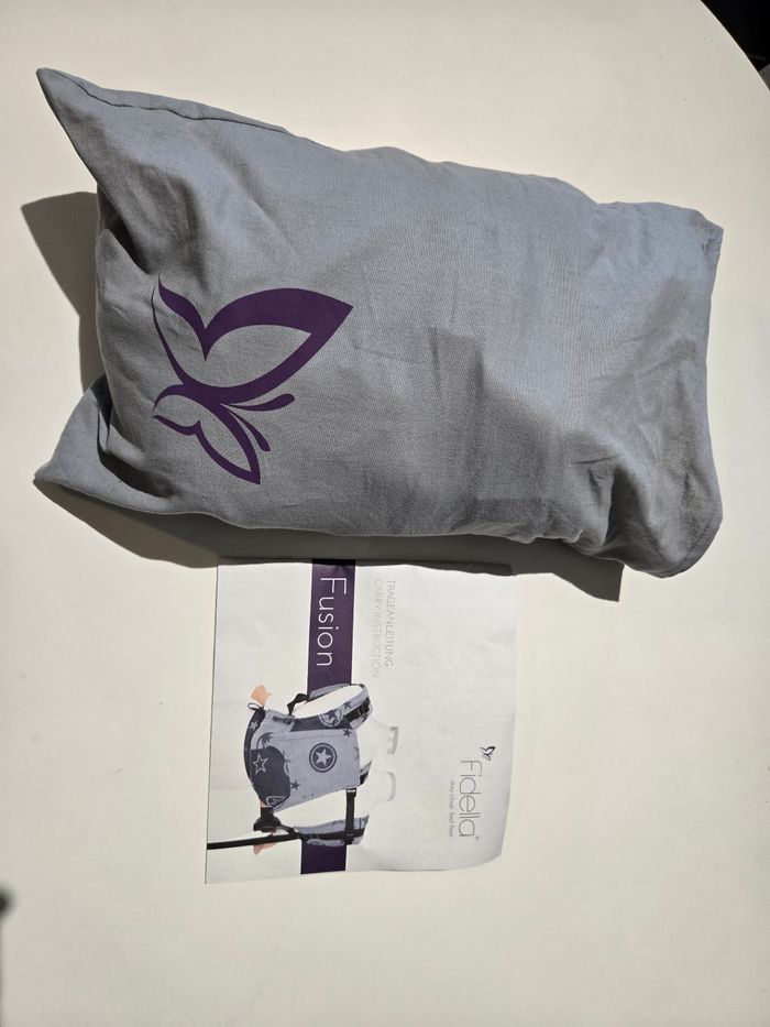 Porte bébé fidella - photo numéro 2