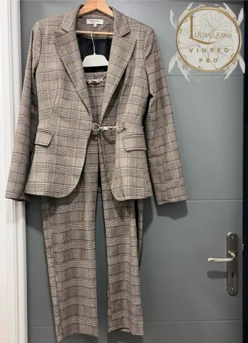 Ensemble tailleur Morgan Prince de Galles T38