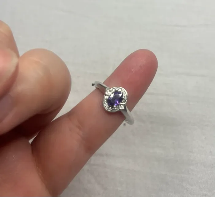 🔹 Bague argentée avec pierre violette 🔹 - photo numéro 2