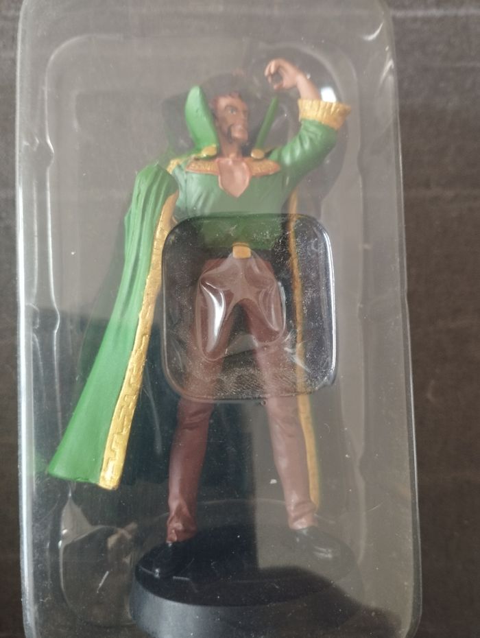 Figurine DC comics ra's al ghul en plomb - photo numéro 2