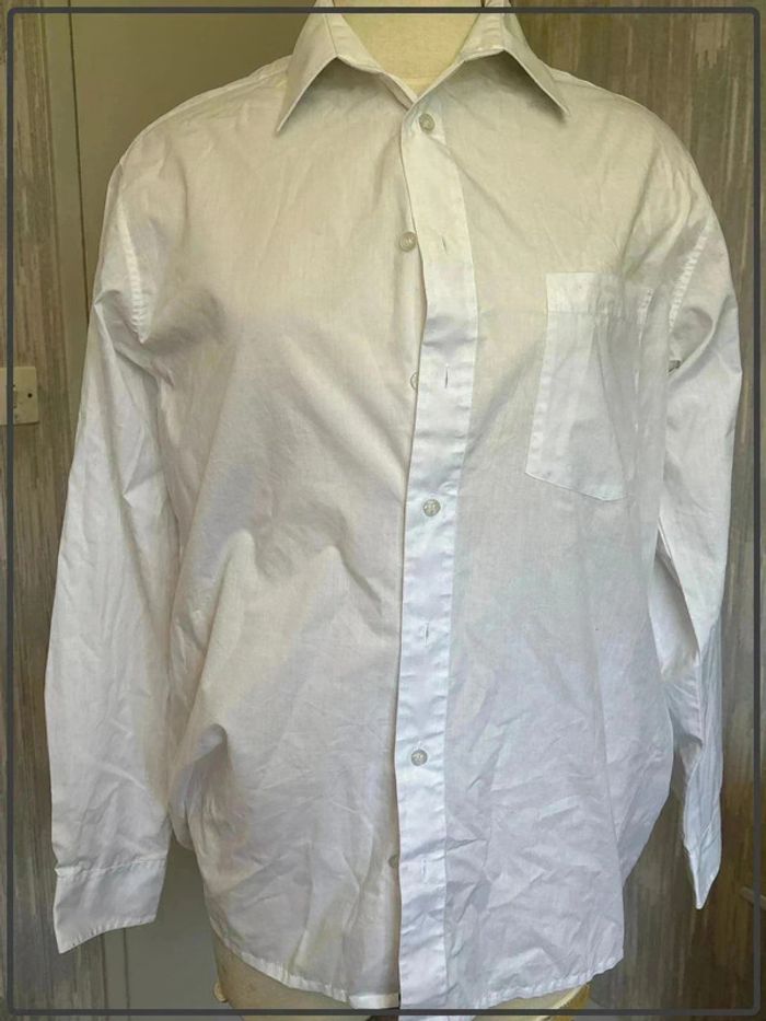 Chemise taille 39 us = 38 marque C&A - photo numéro 2