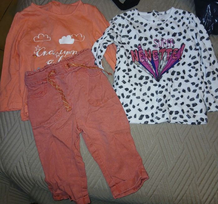 Vente de vêtements petites filles 9 a 12 mois - photo numéro 4