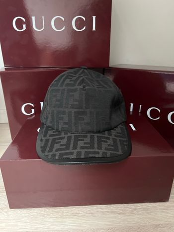 Casquette Fendi Roma 1.1 avec. Boîte 