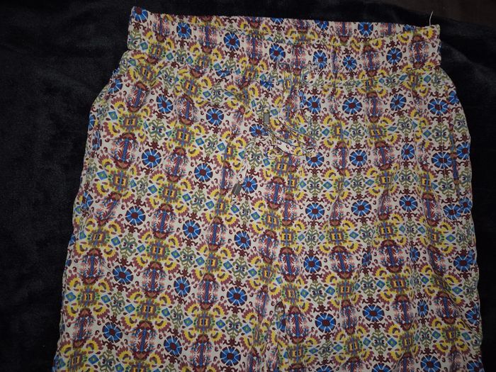 Pantalon fluide à motifs - photo numéro 4