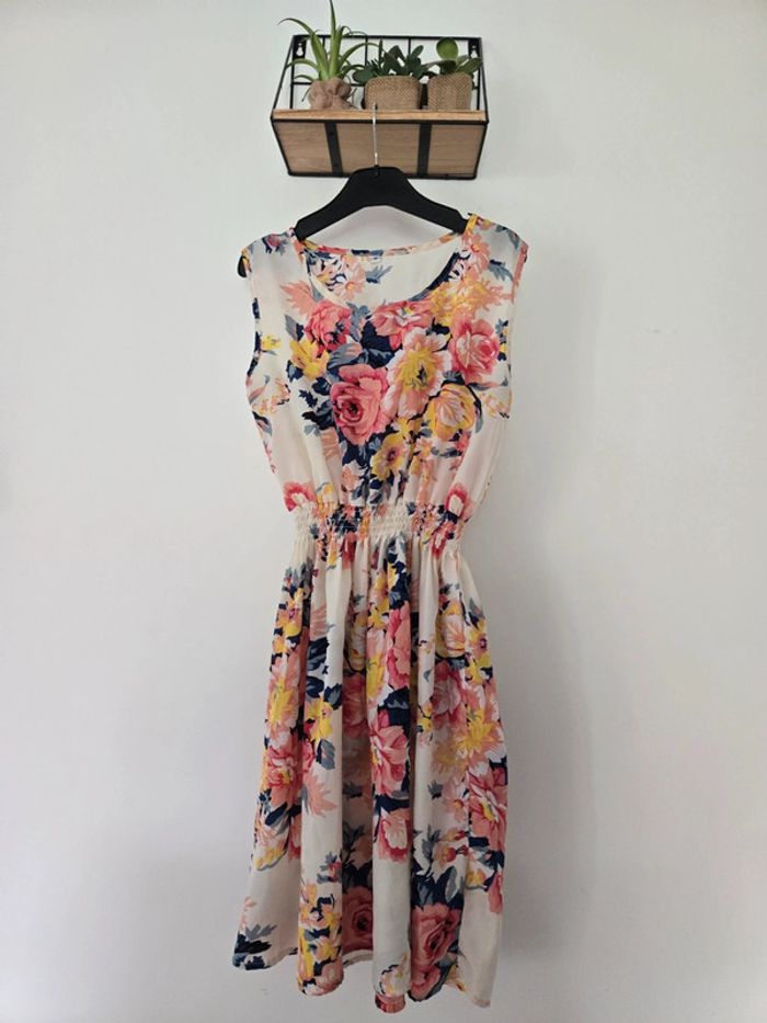 Robe fleuri taille M