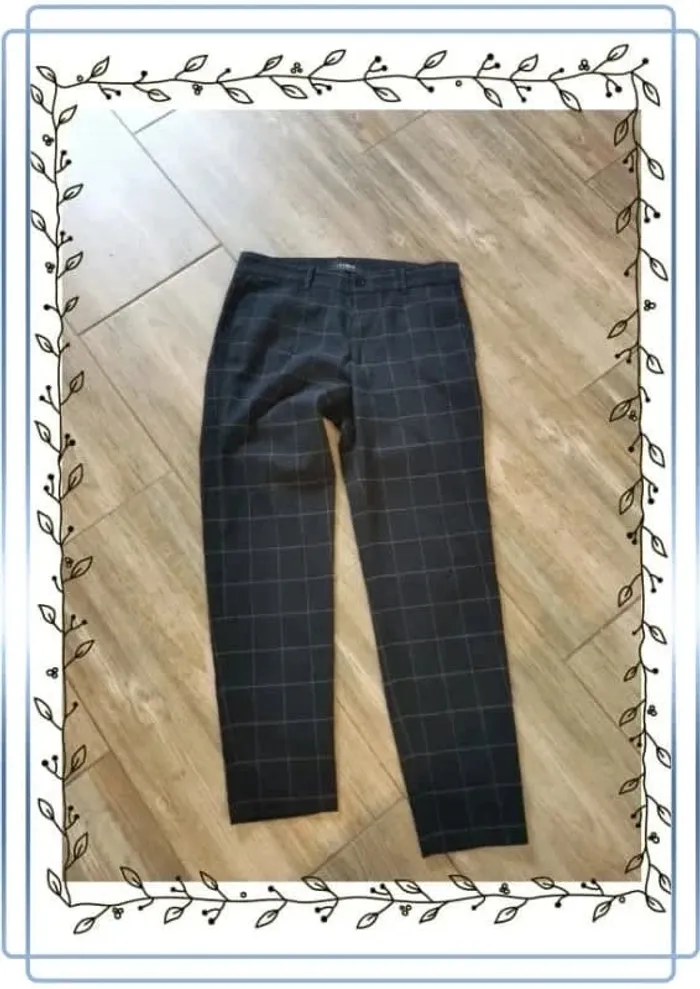 Pantalon lft man, taille 36, très bon état, 40x95cm