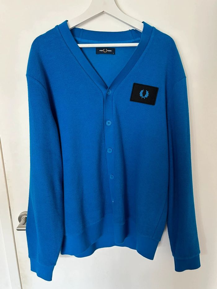 Cardigan Fred Perry sample