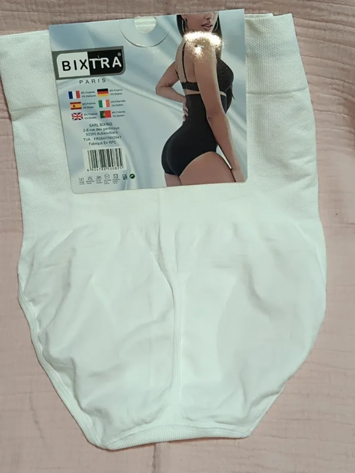 Culotte gainante Blanche🤍42-44🤍Neuve - photo numéro 2