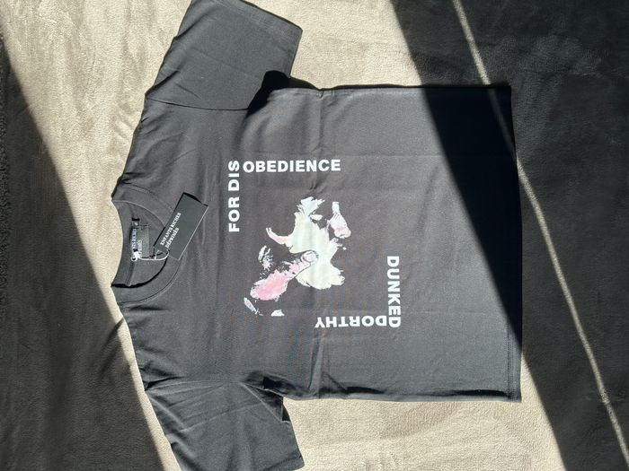Enfants Riches Déprimés “Dorothy Dunked / For Disobedience” T-shirt noir