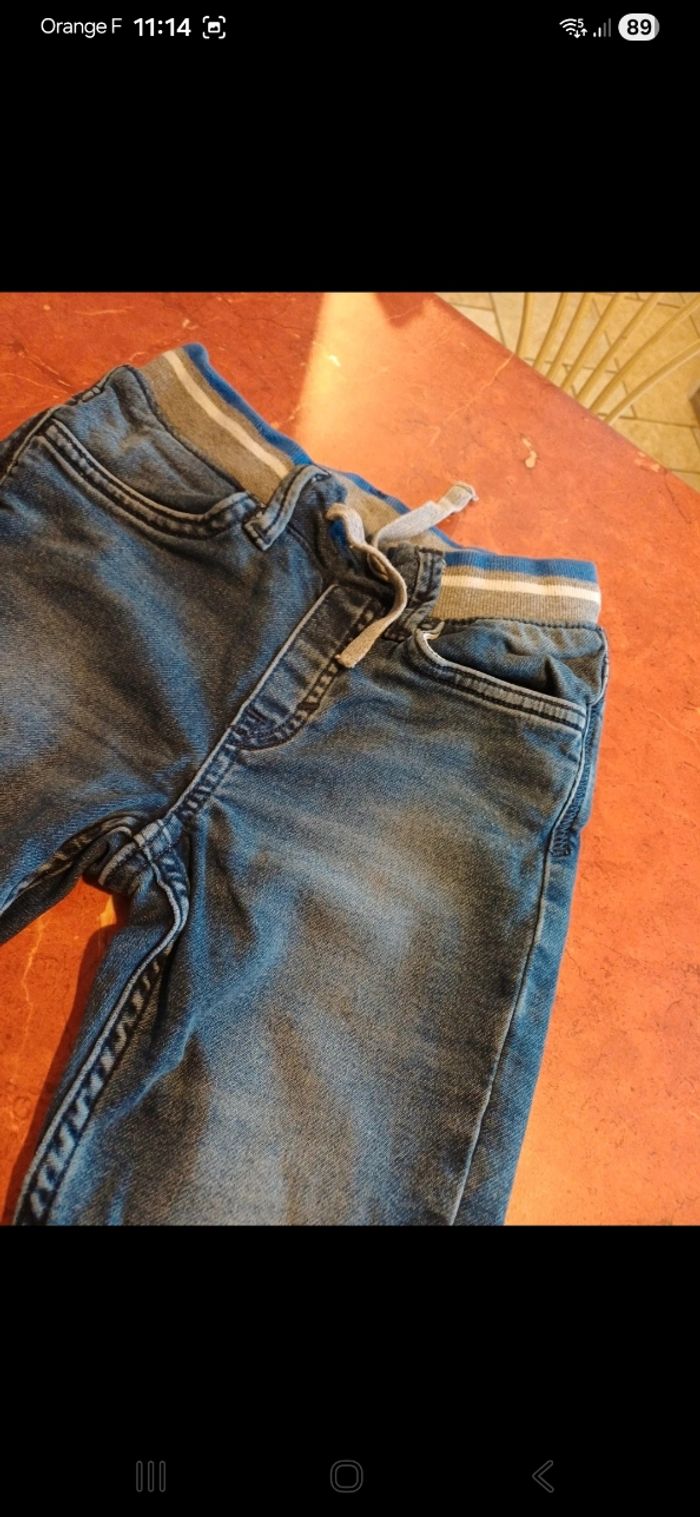 Jean garçon taille 5 ans - photo numéro 2