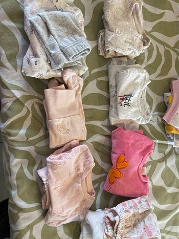 Lot vêtements 