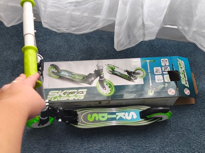 Trottinette  lumières LED. - photo numéro 4