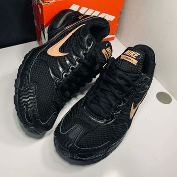 Nike Torch 4 – Noir & Saumon – Pointure 38.5
