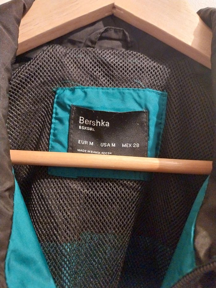 Veste coupe vent bershka taille M - photo numéro 3