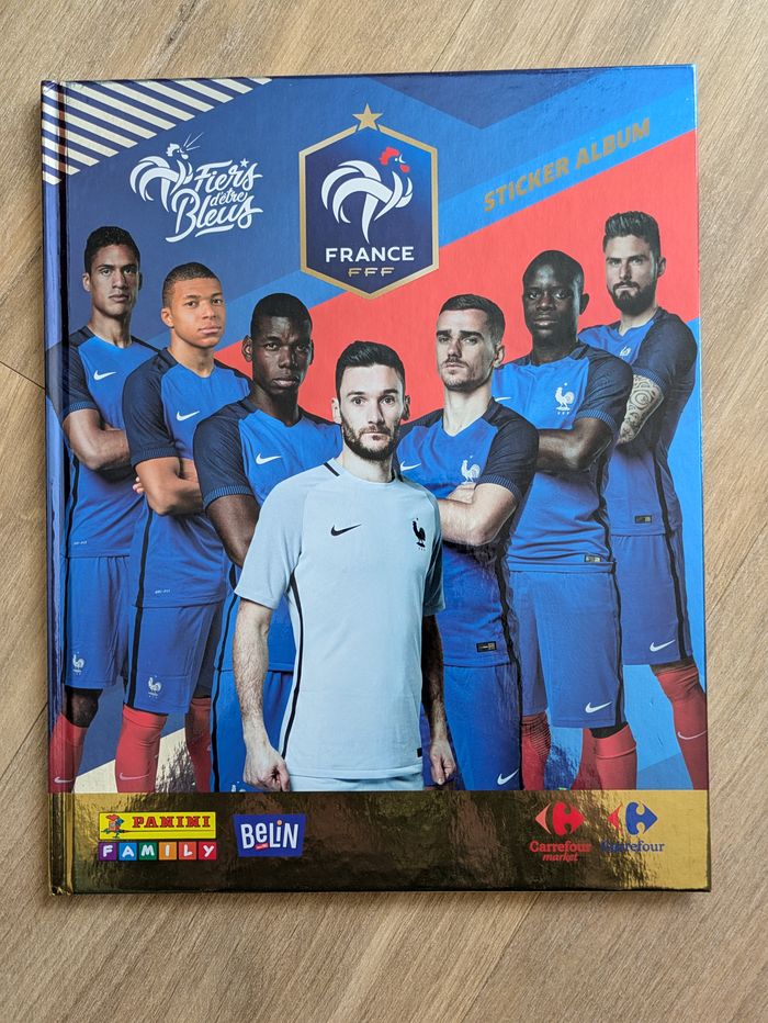 Album Spécial Panini Carrefour 2018 Fiers d'être Bleus