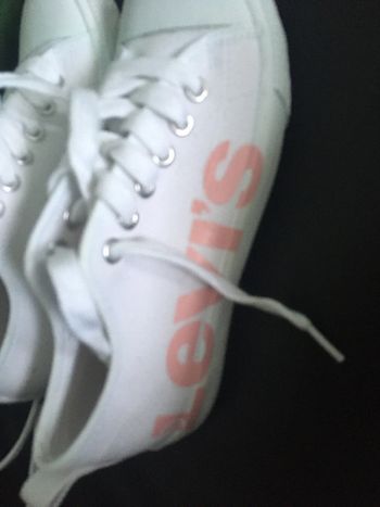 Basket Levi's neuf