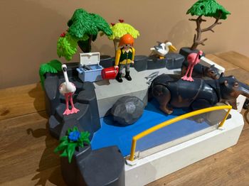 Playmobil bassin avec hippopotames et soigneurs 