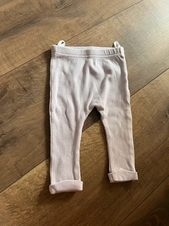 Legging mauve 1 mois - photo numéro 2