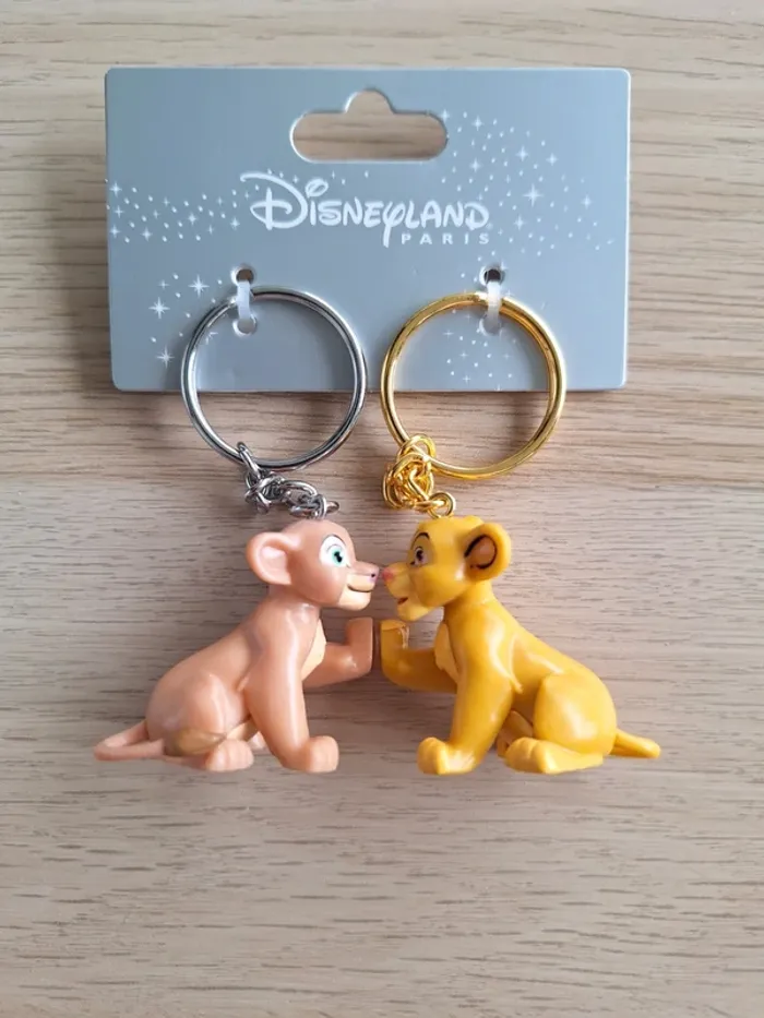 Lot 2 porte-clés Simba & Nala – Neuf
