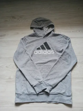 Sweet à capuche 13-14 ans