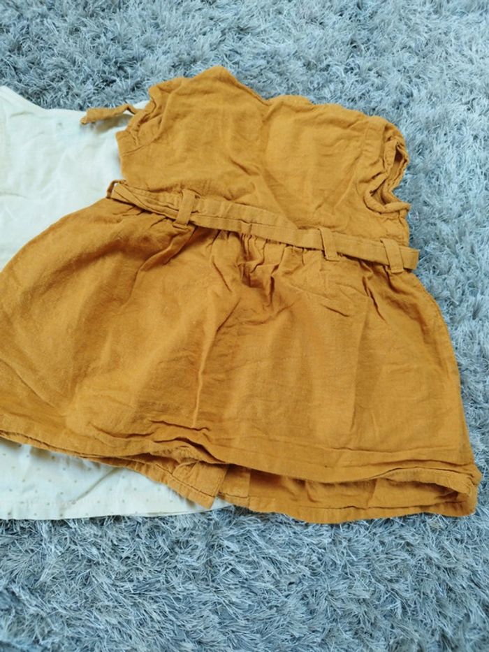 Lot de deux robes bébé fille 6 mois - photo numéro 5