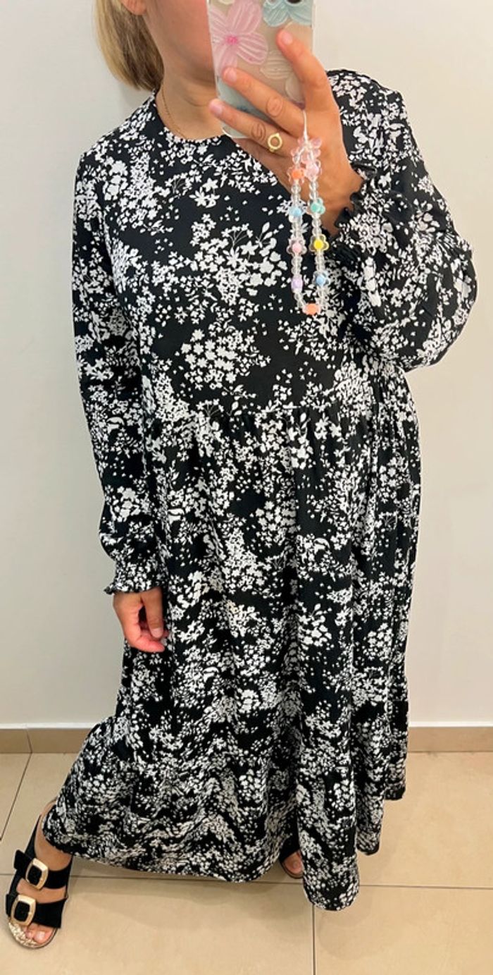 Robe longue imprimée fleurs Taille L - photo numéro 2