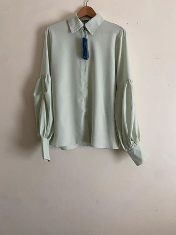 Chemise l'olive verte - photo numéro 2