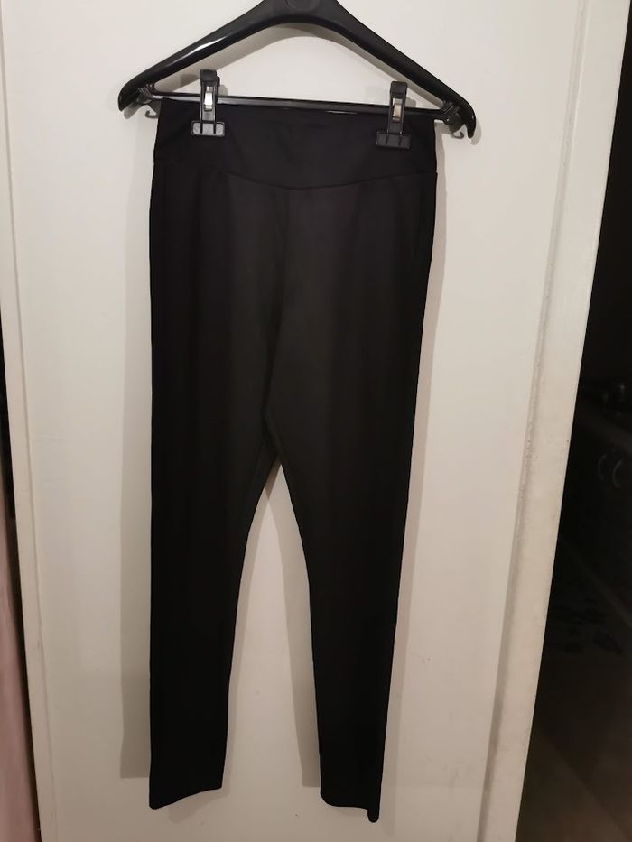 Incroyable Jeggings Noir Esmara - Confort & Style !