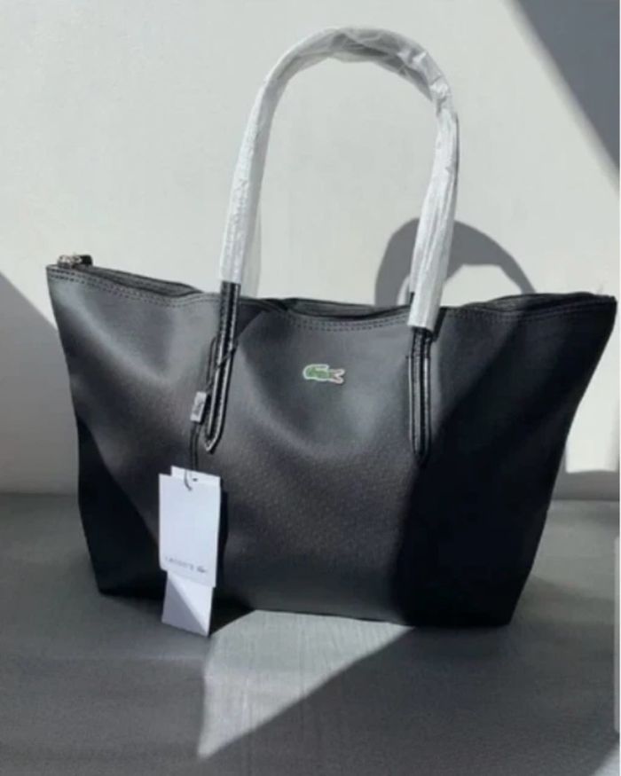 Sac Lacoste taille L
