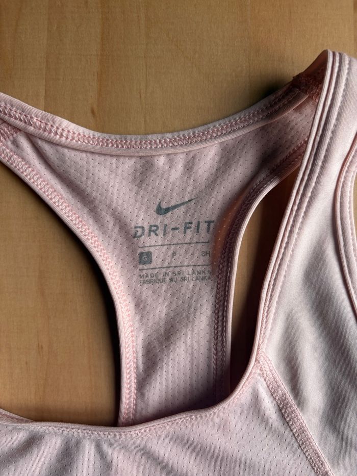 Débardeur Nike Dri-Fit rose sport respirant - photo numéro 6
