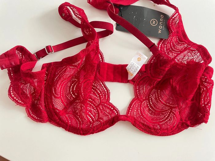 Ensemble en dentelle rouge 75B/S - photo numéro 5