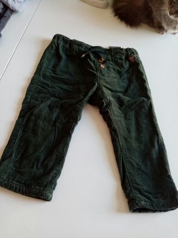 Pantalon velours vert 12 mois