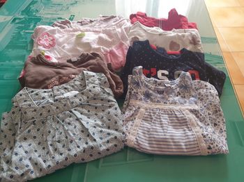 Lot de t shirt fille 6 mois